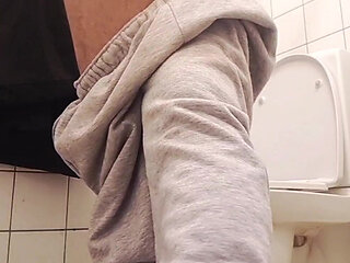 No doubt daddy u will never miss this chance to fuck my ass