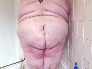 Another day another shower video