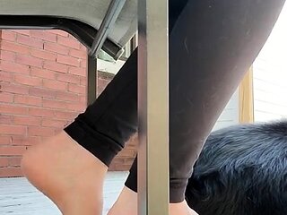 Black Amateur Explore Hot Foot Fetish