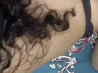 Indian Homemade Threesome: Big Ass Doggy Style, Blowjob Aur Creamy Cumshot
