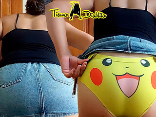 POV: the Otaku Girl Put Her Ass on My Cock and Squeezed It Until I Was Dry