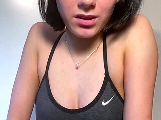Hottest brunette solo webcam masturbation 2