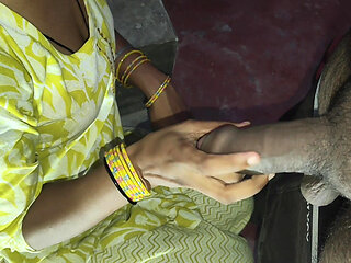 indian labour girl invite me for suck my dick