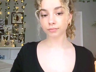 Kira Pregiato Bounces Her Boobs In Black Top Onlyfans Video