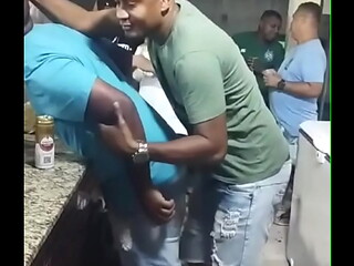 Eu n&atilde_o nasci gay
