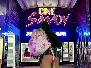 Fui a un cine PORNO, en el que se puede tener SEXO