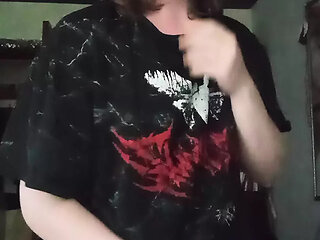 My first video. Lilith Serah Krauser moans from small dildo