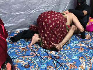 Pati Ke Sath Pahle Suhagrat Part (1