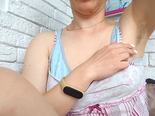 Hairy Armpits Licking