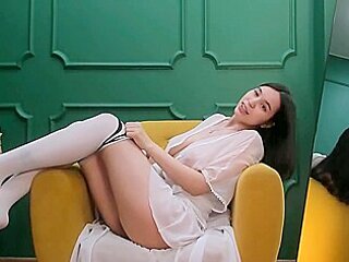 Mayflower Lesbianl Oland