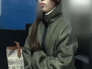 Reona - Housewife Pick-up (32y Old) Vol. 1