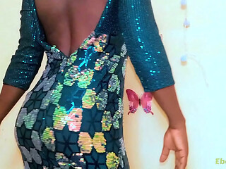 Partie 1- Une nouvelle copine, dans une jolie robe  veut faire l'_amour au premier rendez-vous
