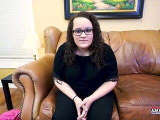 Charming Harper B enjoys a deepthroat and girth