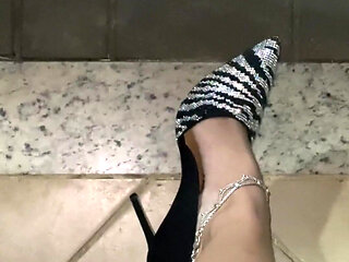 This Stiletto Is Sexy as a Heel