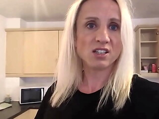 It'_s almost bedtime and I'_m watching today'_s latest dildo scene.I'_m happy with how it'_s turned out...Im confident that I...