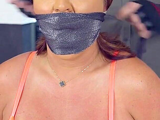 Jacqui - Gag Show