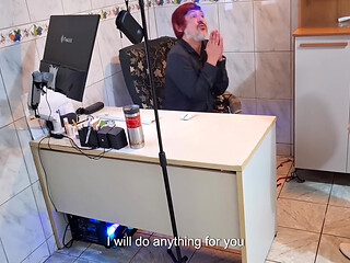 Female Boss Orders Employee to Take off His Clothes and Sucks His Ass