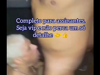 Surubinha nas cabines com o rabudo mais famoso de SP: Muito suor e muita porra.