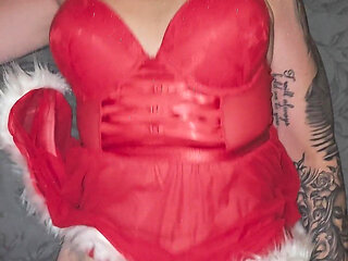 Quick Fuck and Creampie in Xmas Outfit After Deepthroat BJ