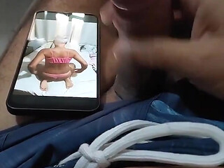 Ladysilva Doing a Live Masturbating Your Cock Liked Seeing Your Pussy Vudeo in Bed How Horny