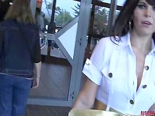 Krass! Schamlos Auf Der Ifa - Anal Sex Mit Public Spermawalk