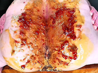 Try Eating The Biggest PBJ BBW Ass Sandwich Ever