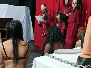 Her Face Squeezed Under My Pussy