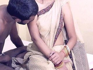 Desi Bhabhi Wants to Eat Cum Hardcore Sex with Dewar