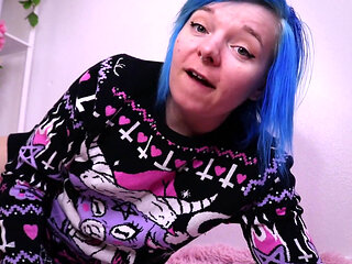 Jealous GF Gives You a Handy