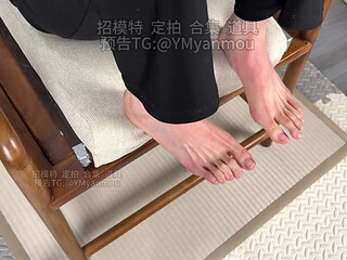 Barefoot Whip Chapter