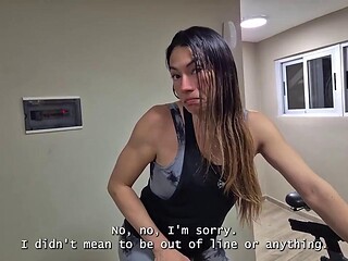 The Gym Coach Came Over to Correct My Form, and I Ended up Sucking His Dick