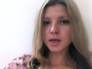 Amateur Webcam Chick Masturbates On Webcam More at