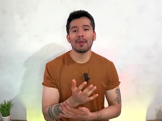 El ayudante del alba&ntilde_il vergon me rellena de leche el culo en el dia de mi cumplea&ntilde_os! Relato sexual