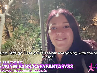 Babyfantasy83 - I Get In The Booth While Customers Walk By