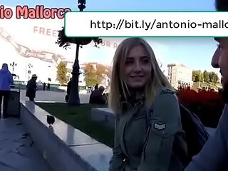 Ukrainian step-sister picks up blonde Latina teen for a naughty session