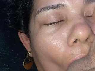 Beautiful Face Deepthroat