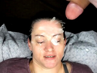 Dirtydees Gets her face covered with some heavy eye blasts
