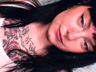 Amateur webcam babe dildo masturbation