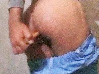 Desi boy wooden toy try in ass full enjoying