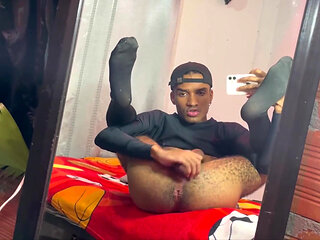 How I Enjoy Playing with My Cock and My Ass