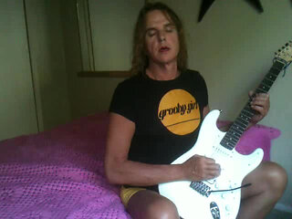 Lizzy Yum Vintage and Behind the Scenes 15