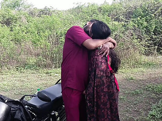 Desi Indian Bhabhi Kavita Vahini Wild Jungle Fuck - Doggy Style & Full Nude