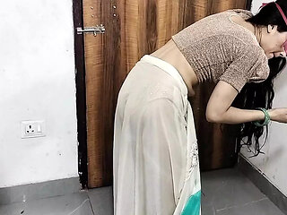 Indian college girl ko hotel me le jakar jabar dasti pela