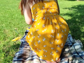 Young horny fem artist wanna suck a dick