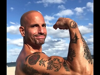 MAXXX LOADZ FLEXING