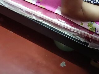 Indian Bengali Housewife Boudi Huge Dick Suck