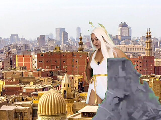 Greek Goddess Becomes Giant and Hot