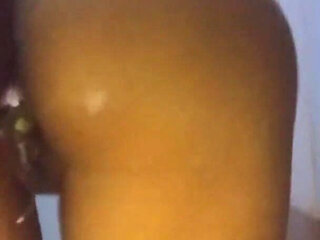 Sri Lankan Girlfriend Slapping Her Big Ass