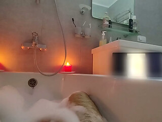 Lost in the Foam &mdash_ Intense Bathroom Solo Finish