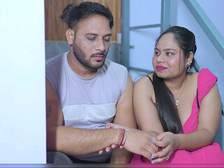 Indian Beautiful Bhabhi Had Sex with Her Neighbor